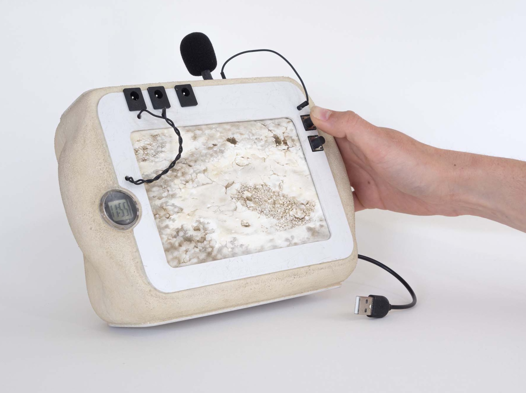 Stock QUAZAR au Group show : <i>Prix Médiatine</i>